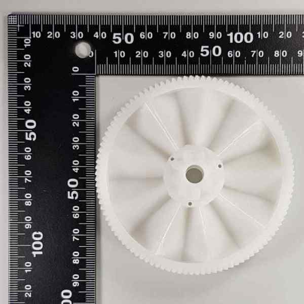 Шестерня мясорубки Braun 7000898, MM0308W (84/20мм, 104/9шт, H32/h12, d7, К/К) 