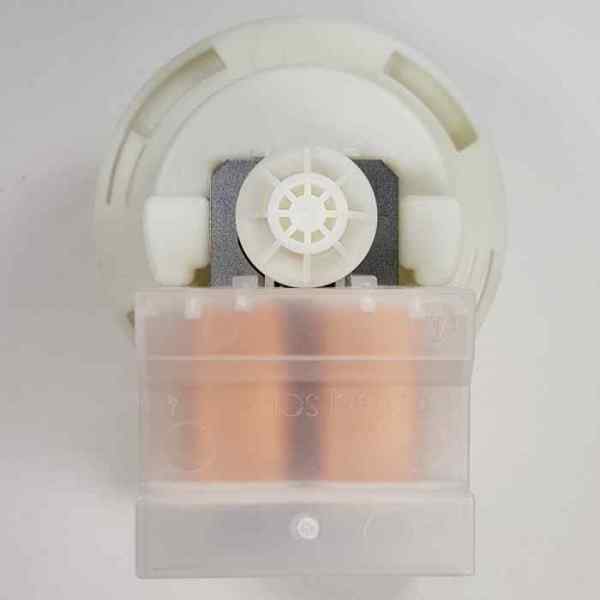 Насос сливной Bosch (Copreci) 30Вт (4 защелки, клеммы-фишка вместе спереди) PMP035BO, 215914, 786729, KEBS111/093 