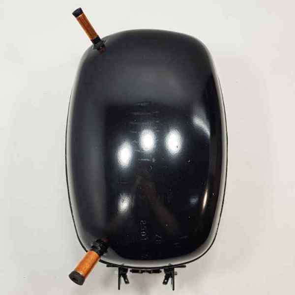 Компрессор SECOP SC15CL R-404a (698Вт/-23.3°C; 15.28cm3)