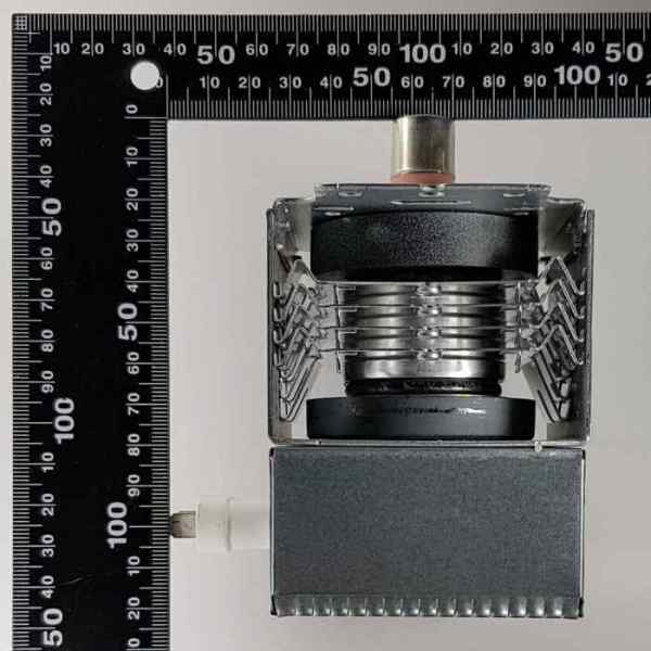 Магнетрон СВЧ LG 2M213-01/2M213-09B/MCW358LG. 700W