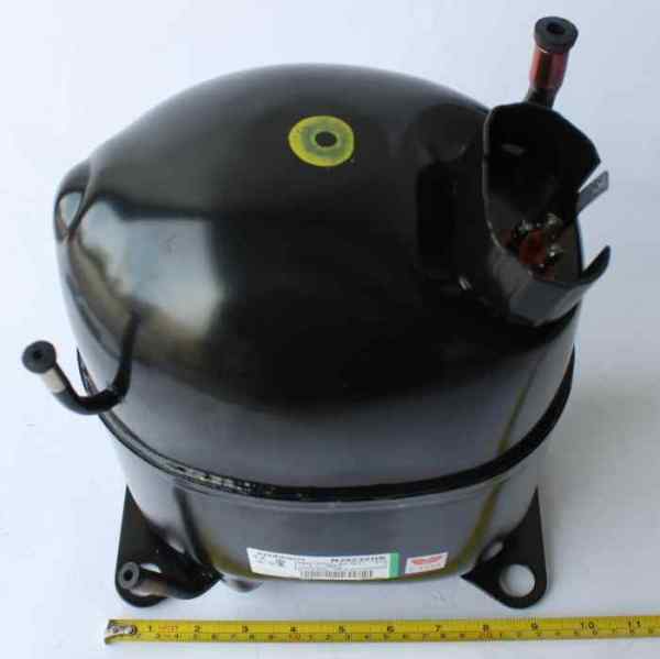 Компрессор ASPERA NJ 9232 GK R-404a (3052Вт/0°C; 4030Вт/+7.2°C; 26.2cm3)